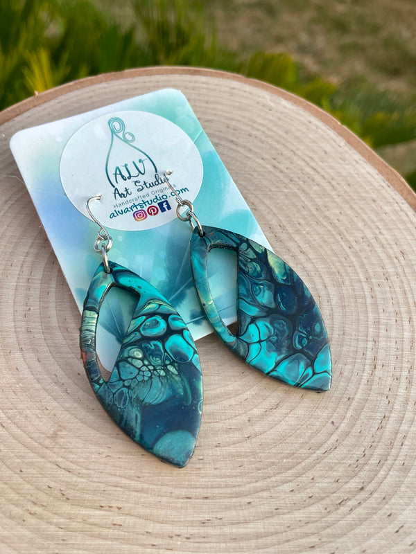 Earrings - Thrive 🦚